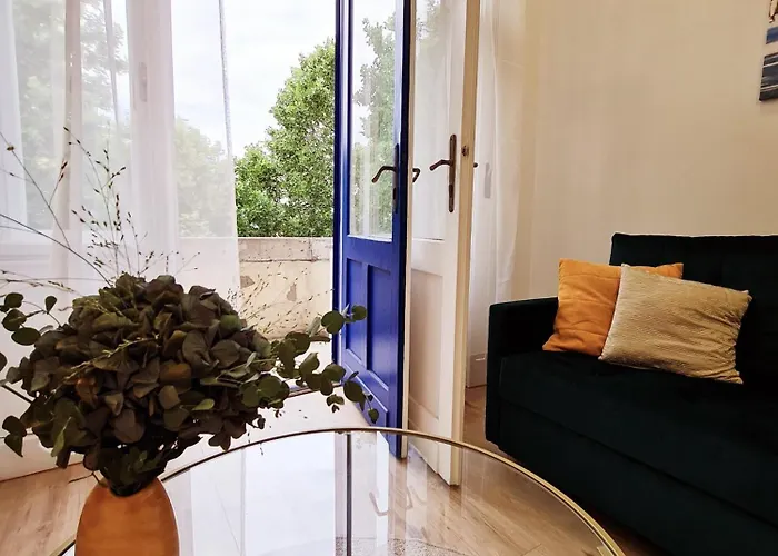 Apartment Liszt With Balcony And Garage Available -symphony 1 *