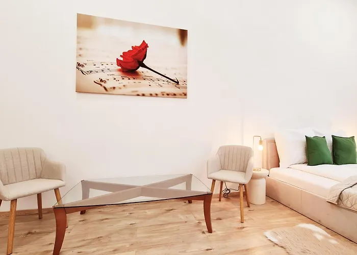 Apartment Liszt With Balcony And Garage Available -symphony 1 *