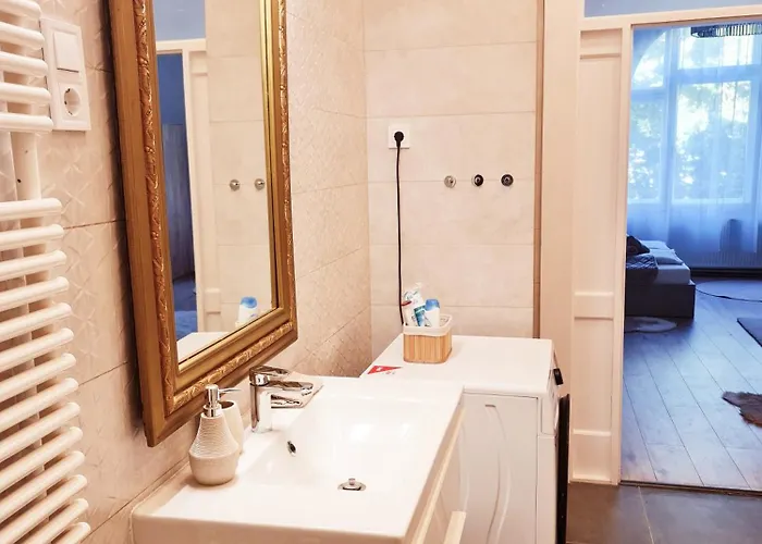 Liszt With Balcony And Garage Available -symphony 1 Apartment Budapest