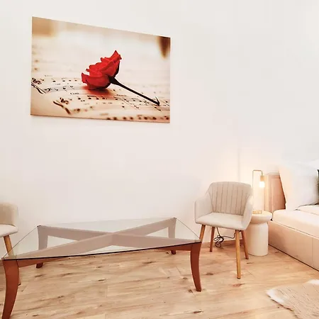 Apartman Liszt With Balcony And Garage Available -symphony 1 *