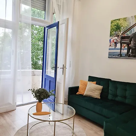 아파트 Liszt With Balcony And Garage Available -symphony 1 부다페스트